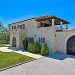 Kata Будинок відпочинку