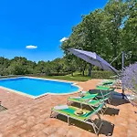 Kata Vakantiehuis Poreč